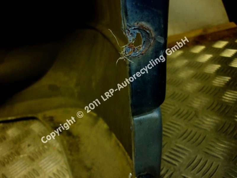 Ford Windstar A3 Sto&szlig;f&auml;nger Sto&szlig;stange vorn dunkelblau Silber BJ1995